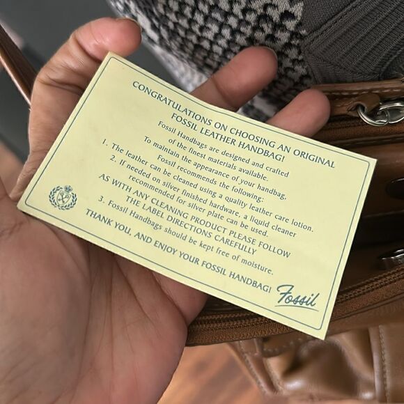 Vintage Fossil Crossbody - Picture 9 of 11